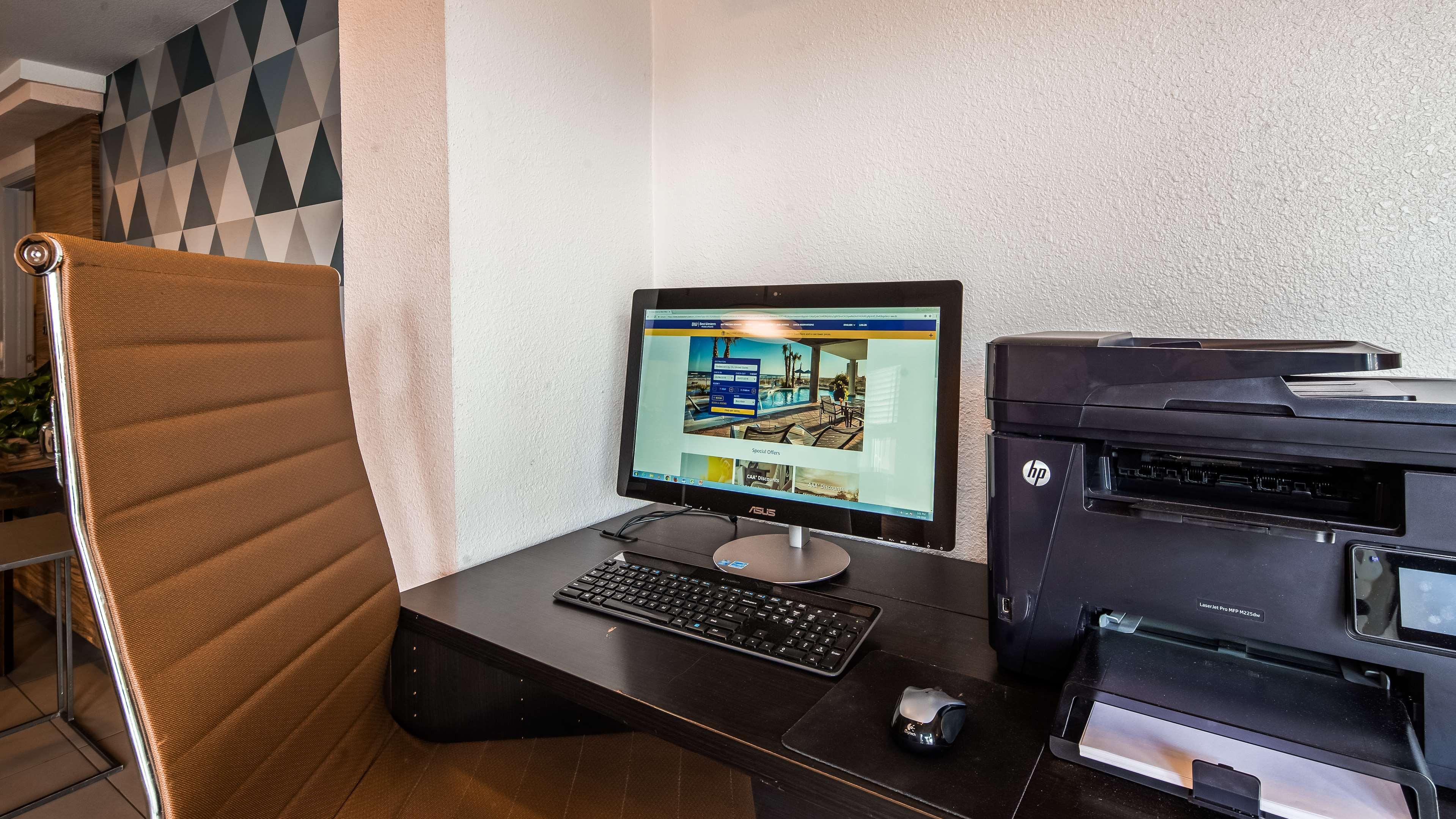 Best Western Plus Executive Suites Redwood City Exterior photo