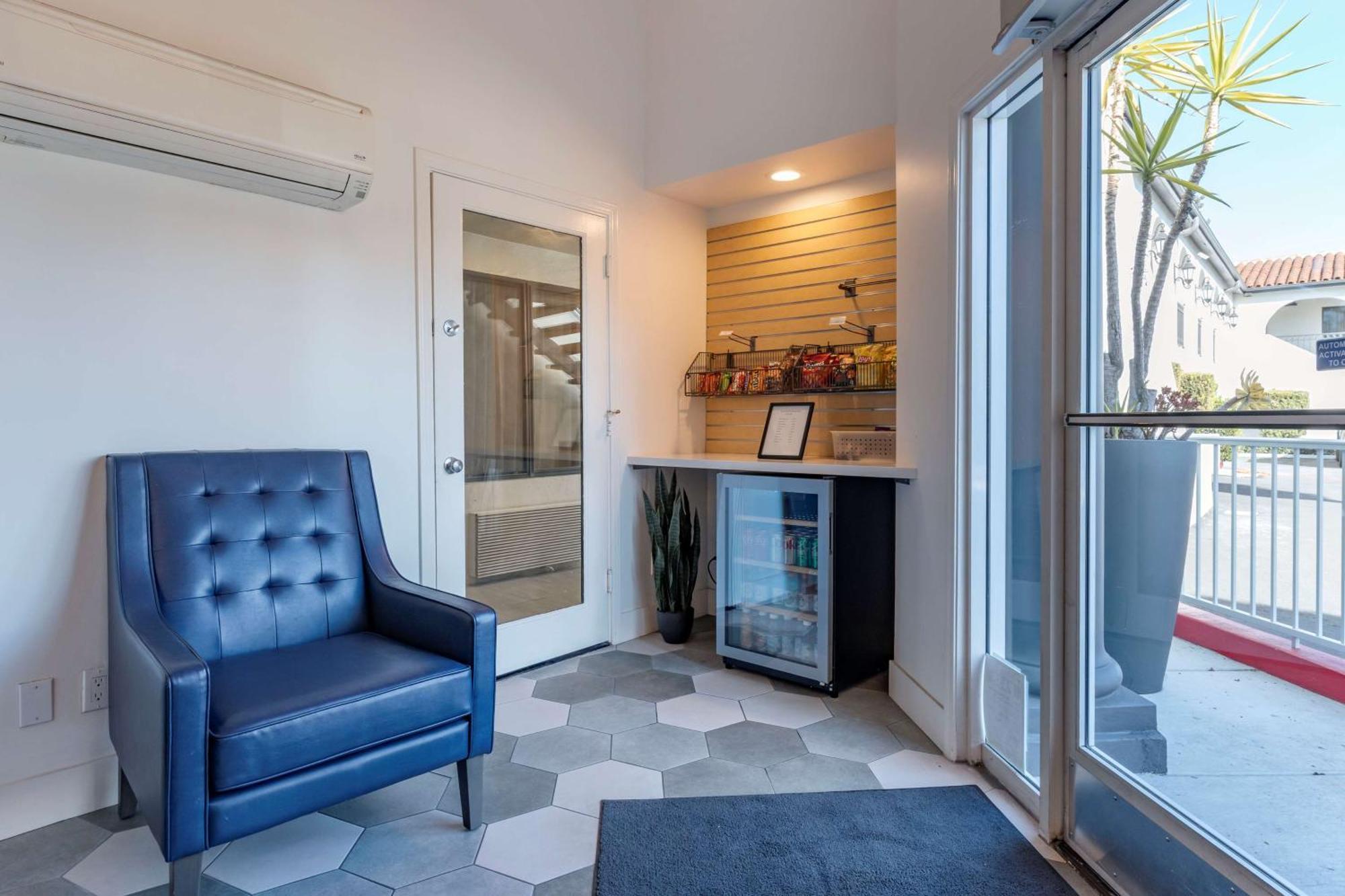 Best Western Plus Executive Suites Redwood City Exterior photo